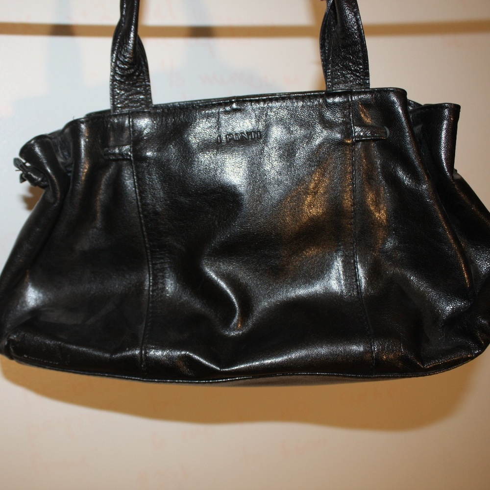Perfect Smallish Black Handbag